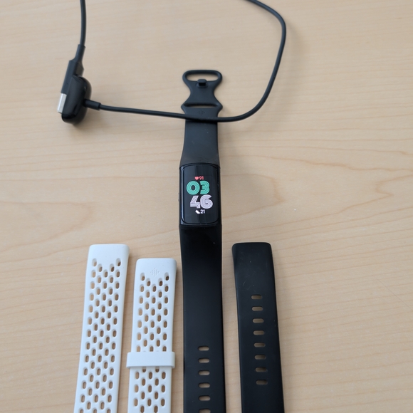 Smart Fitness Tracker with Interchangeable Bands - Black